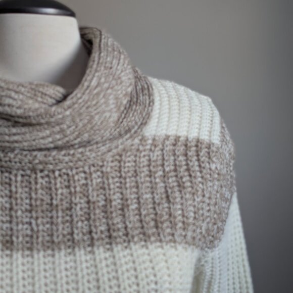 Lily Morgan Striped Turtleneck Sweater Knit Dress Pockets Taupe Cream LG - Picture 3 of 11